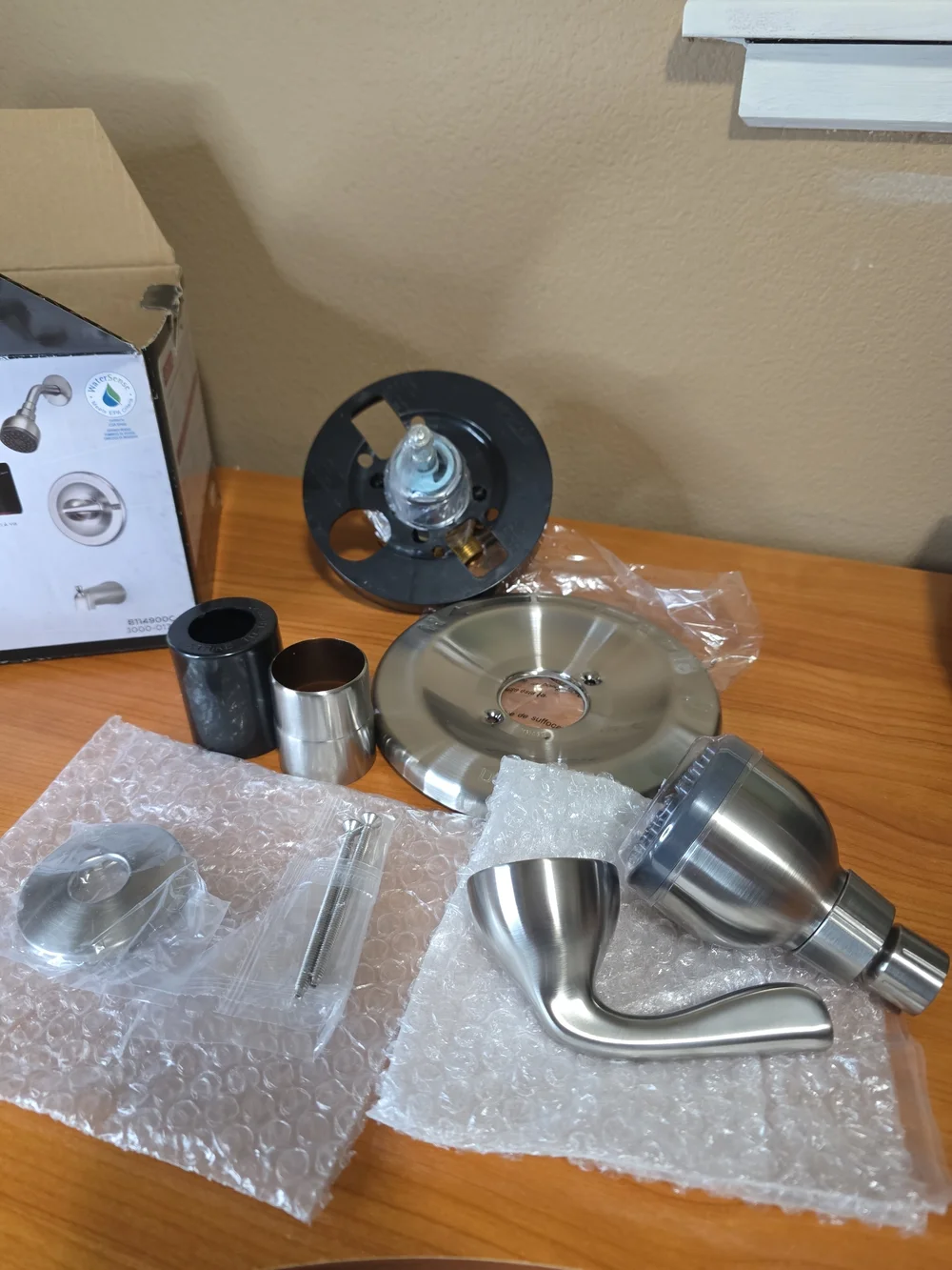 Delta B114900C-SS Single Spray Tub & Shower Faucet Brushed Nickel MISSING PARTS